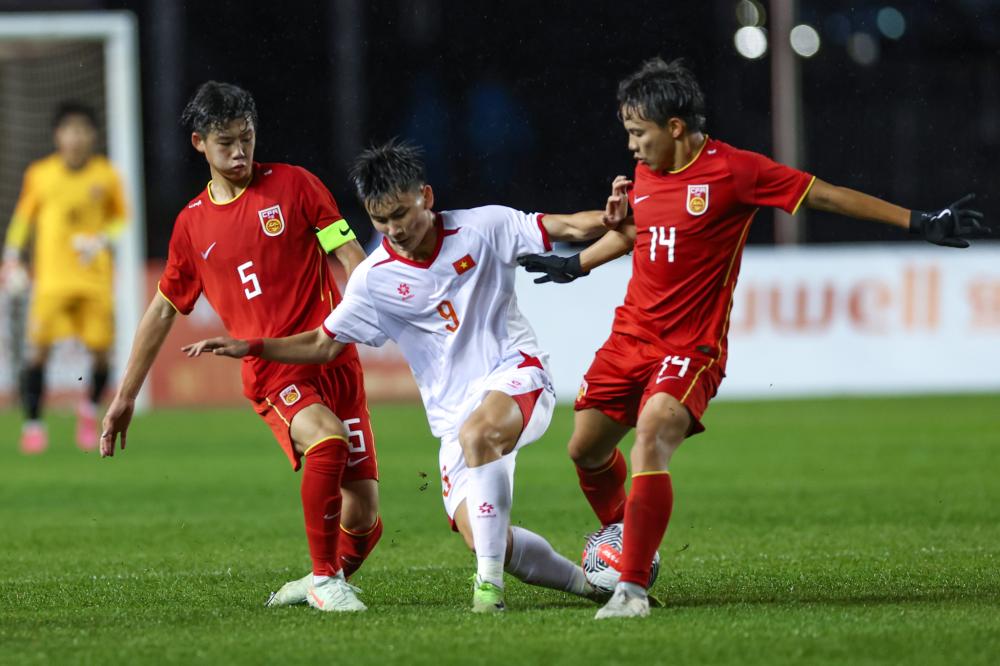 郭昊文独砍26分5助攻，球队三外援合计仅得28分