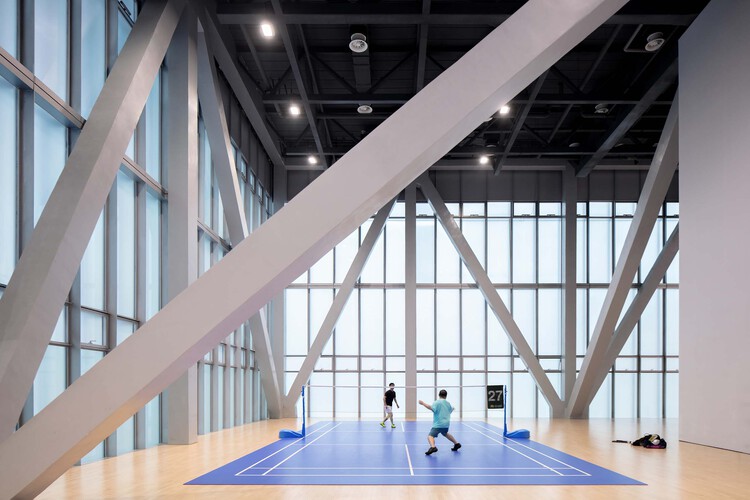 埃姆雷-詹：我还没有恢复到100%；我在中后卫位置上感觉很舒适