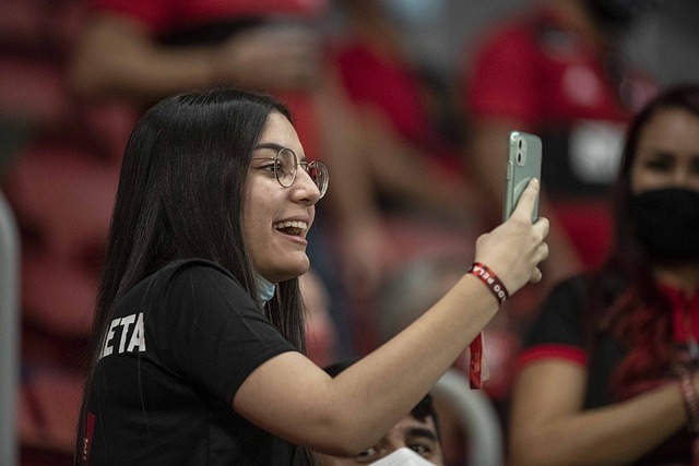 同样强调内 同样强调内