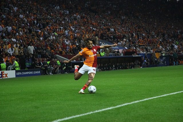 一则举世瞩 一则举世瞩